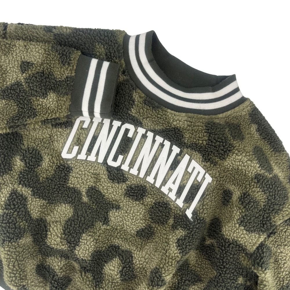 Champion Cincinnati Cropped Fleece Sweatshirt Womens Small Green Camo Sherpa